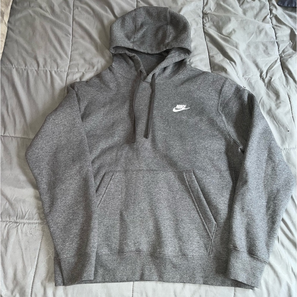 Nike Fleece Hoodie (Grey)